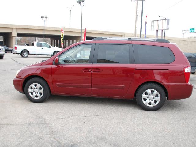 2008 Kia Sedona Elk Conversion Van