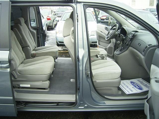 2008 Kia Sedona Elk Conversion Van