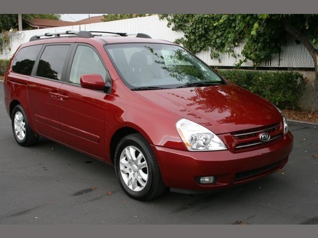 2008 Kia Sedona Elk Conversion Van