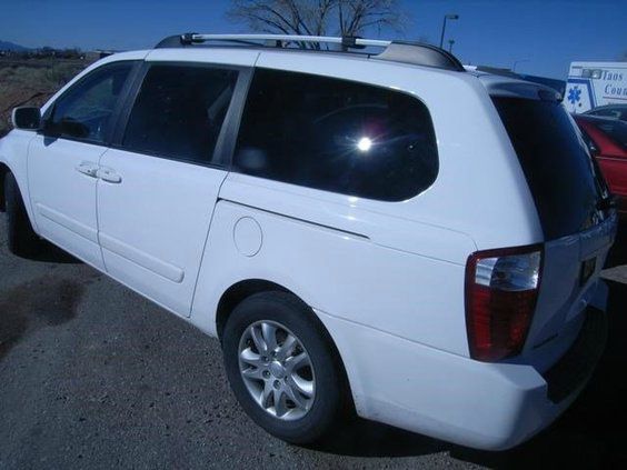 2008 Kia Sedona Crew Cab 4x4 Shortbox