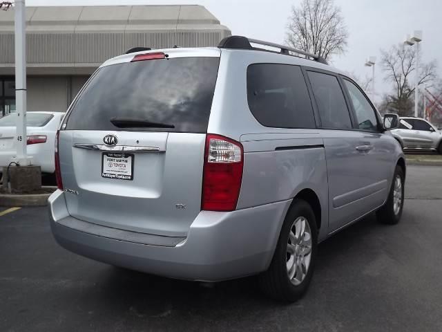 2009 Kia Sedona Base LS Work Truck