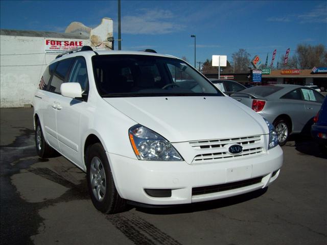 2009 Kia Sedona 2.5sone Owner