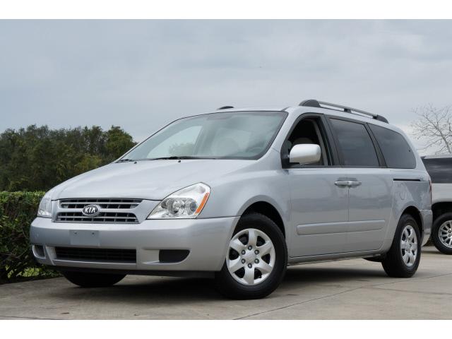 2009 Kia Sedona Elk Conversion Van