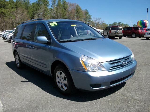 2009 Kia Sedona Elk Conversion Van