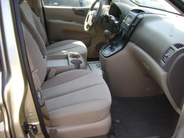 2009 Kia Sedona Elk Conversion Van