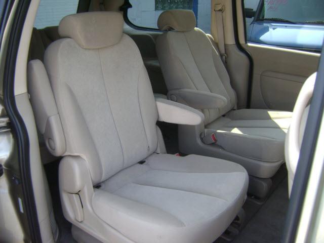 2009 Kia Sedona Elk Conversion Van