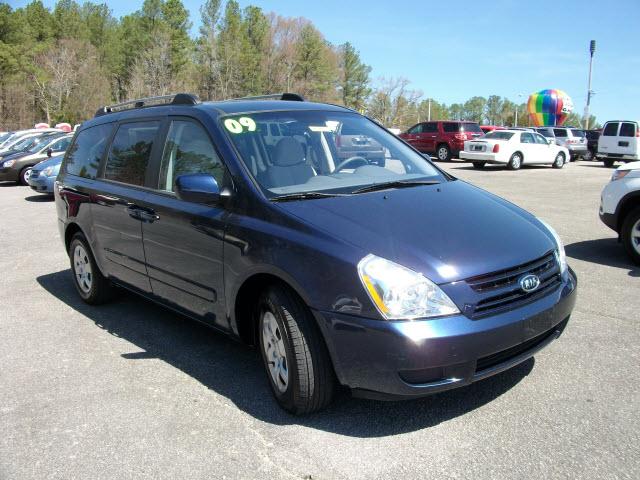 2009 Kia Sedona Elk Conversion Van