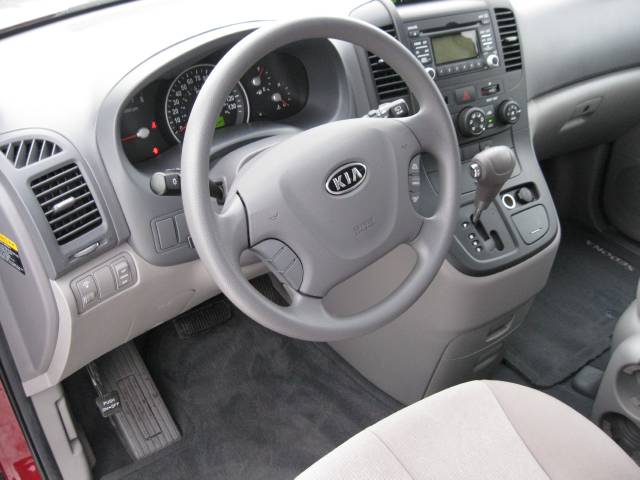 2010 Kia Sedona Elk Conversion Van