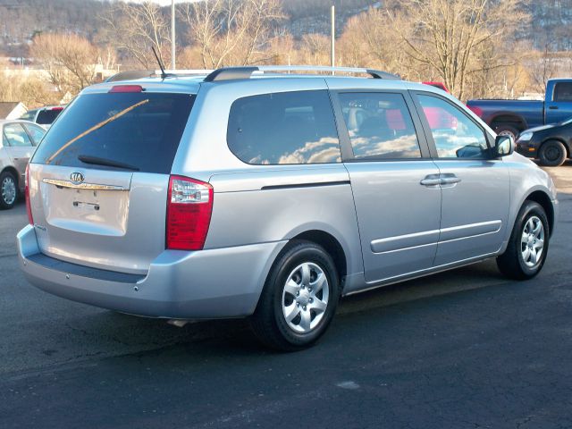 2010 Kia Sedona V8 R-design