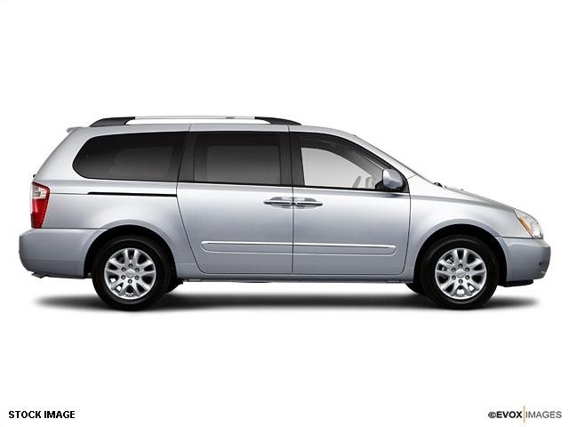 2010 Kia Sedona Unknown