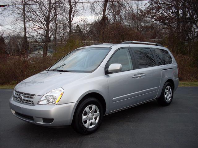 2010 Kia Sedona Elk Conversion Van