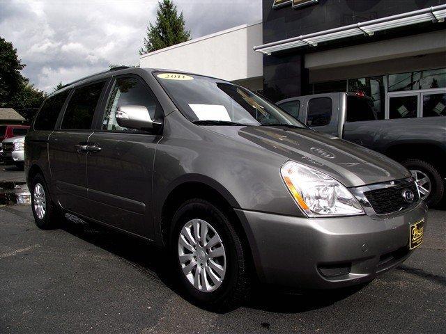 2011 Kia Sedona Elk Conversion Van