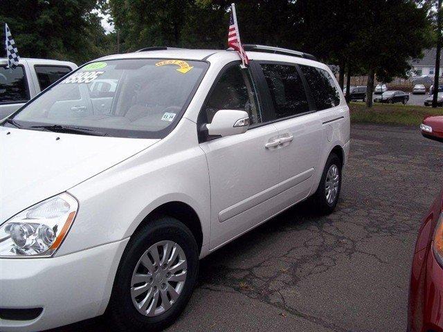 2011 Kia Sedona Elk Conversion Van