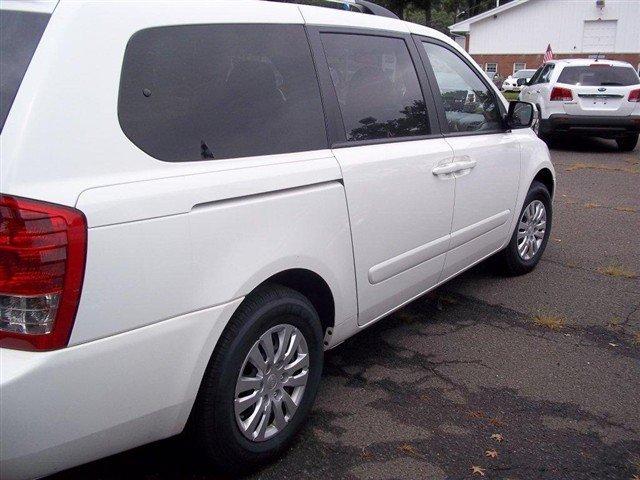 2011 Kia Sedona Elk Conversion Van