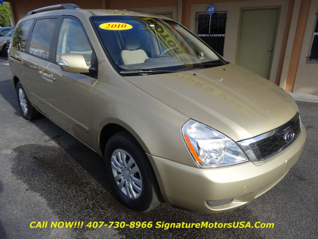 2011 Kia Sedona 2WD Crew Cab LWB XE Truck