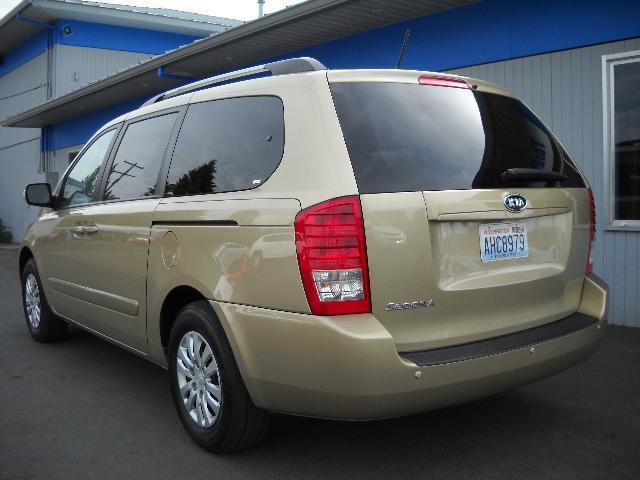 2011 Kia Sedona 2.5sone Owner