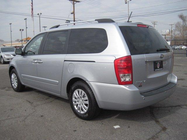 2011 Kia Sedona Elk Conversion Van