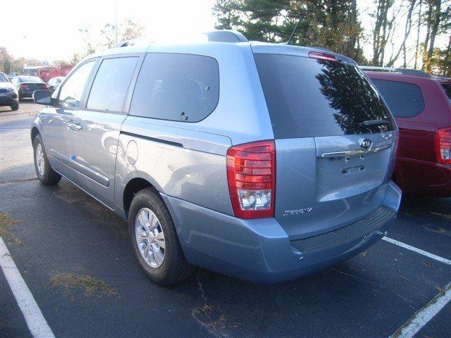 2011 Kia Sedona Elk Conversion Van