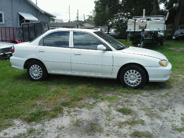 1999 Kia Sephia Base