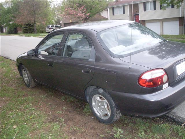 2000 Kia Sephia Unknown