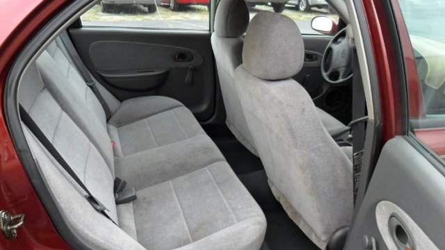 2001 Kia Sephia Base