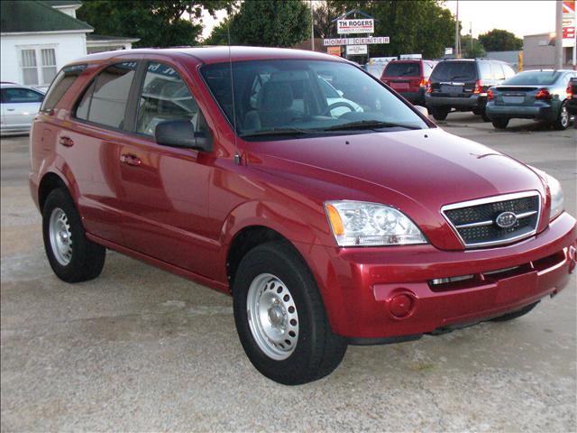 2003 Kia Sorento SE Pickup 4D 5 1/2 Ft