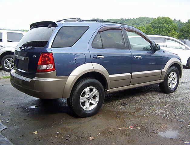 2003 Kia Sorento CREW CAB