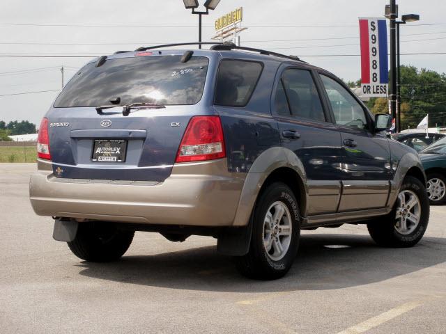 2003 Kia Sorento For Passenger W/ Limited Mobility