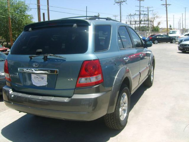 2003 Kia Sorento Crew Cab 126.0 WB 1SC LS Z85