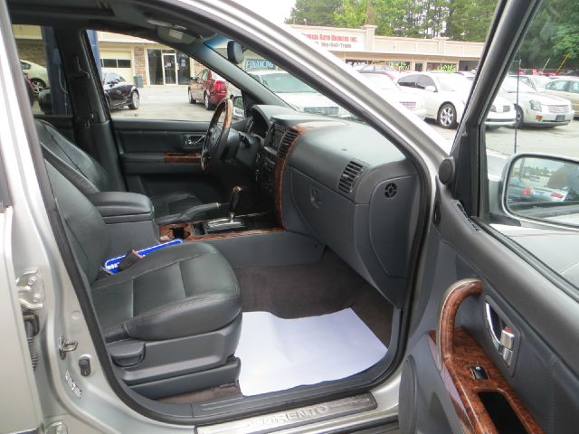 2003 Kia Sorento CREW CAB