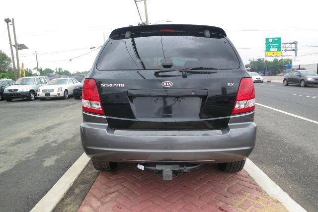 2003 Kia Sorento CREW CAB