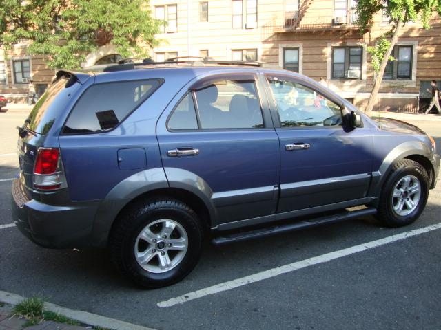 2004 Kia Sorento CREW CAB