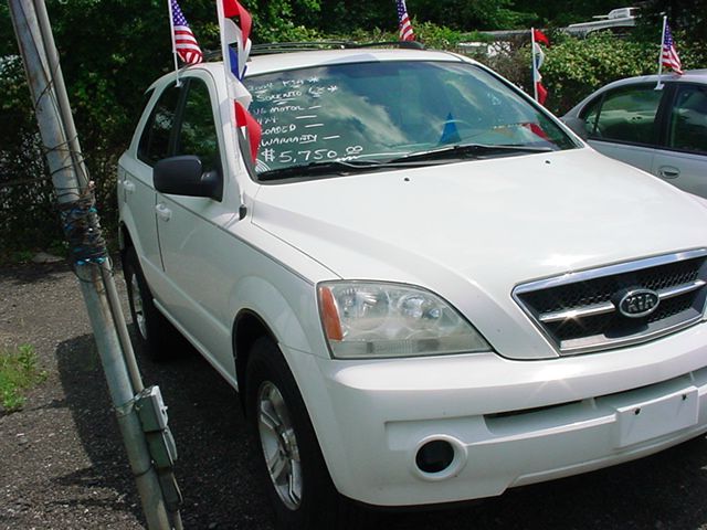 2004 Kia Sorento Unknown