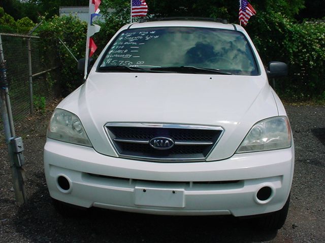 2004 Kia Sorento Unknown