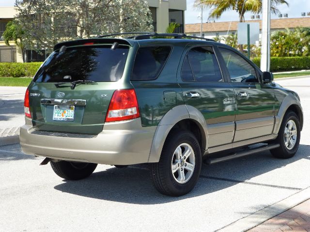 2004 Kia Sorento Crew Cab 126.0 WB 1SC LS Z85