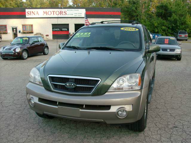 2004 Kia Sorento Unknown