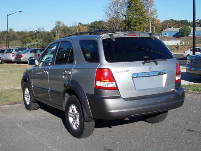 2004 Kia Sorento Crew Cab 126.0 WB 1SC LS Z85