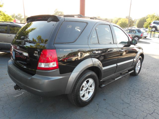 2004 Kia Sorento 4x4 Styleside Lariat