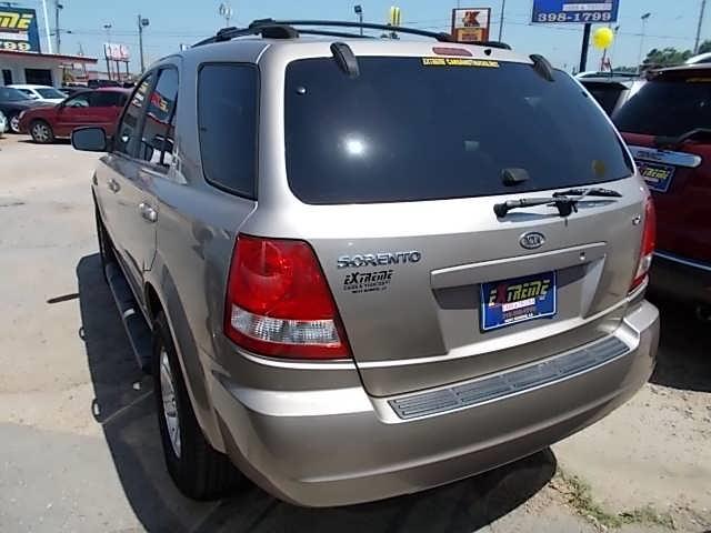 2004 Kia Sorento Elk Conversion Van