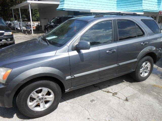 2004 Kia Sorento Crew Cab 126.0 WB 1SC LS Z85