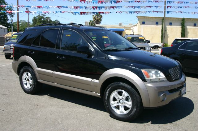 2004 Kia Sorento Open-top