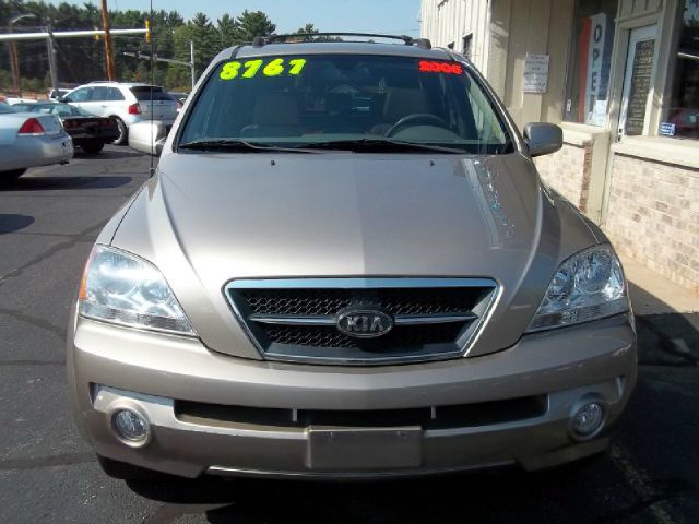 2005 Kia Sorento CREW CAB