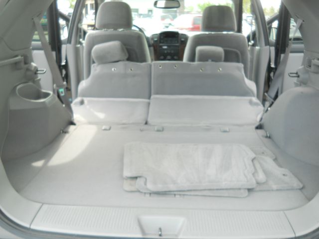 2005 Kia Sorento CREW CAB