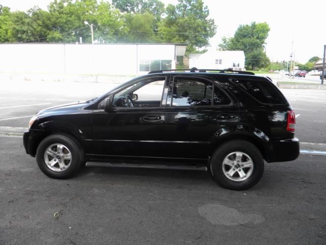 2005 Kia Sorento Elk Conversion Van