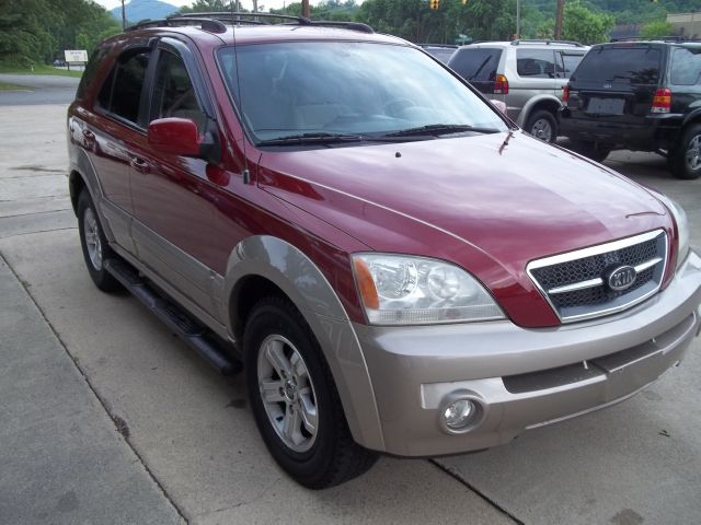 2005 Kia Sorento Crew Cab 126.0 WB 1SC LS Z85