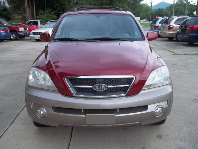 2005 Kia Sorento Crew Cab 126.0 WB 1SC LS Z85