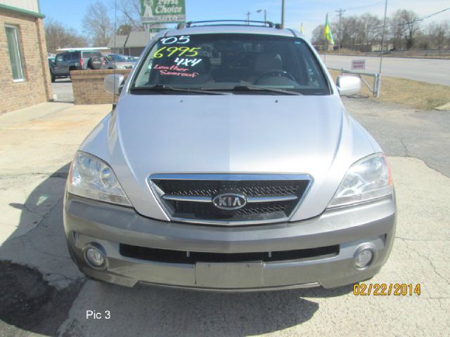 2005 Kia Sorento CREW CAB