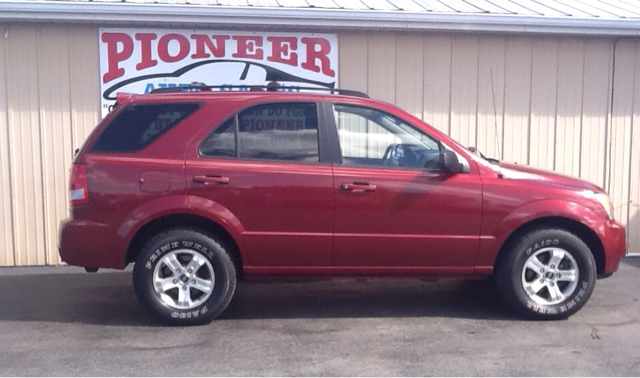 2005 Kia Sorento LS Truck