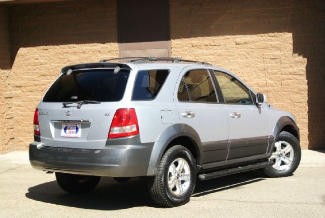 2005 Kia Sorento CREW CAB