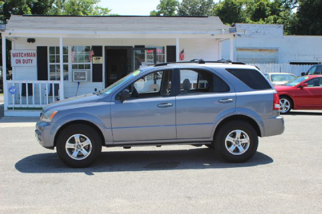 2005 Kia Sorento Crew Cab 126.0 WB 1SC LS Z85